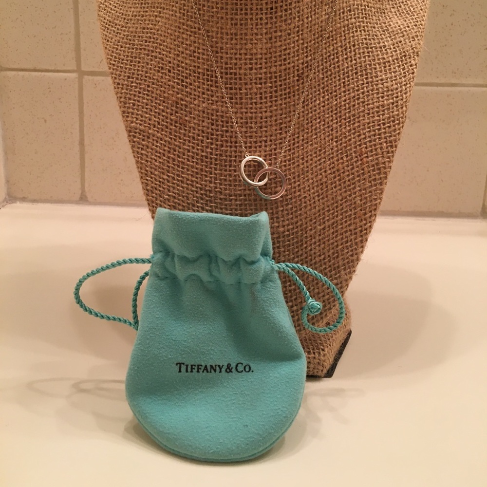 Tiffany & Co. 1837 Interlocking circles necklace